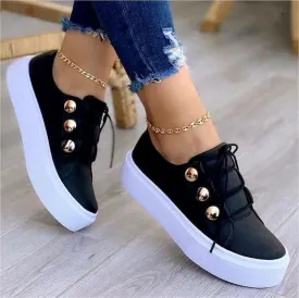 Jenny  Schnrsenkel-Flachschuhe mit Nieten fr Damen
