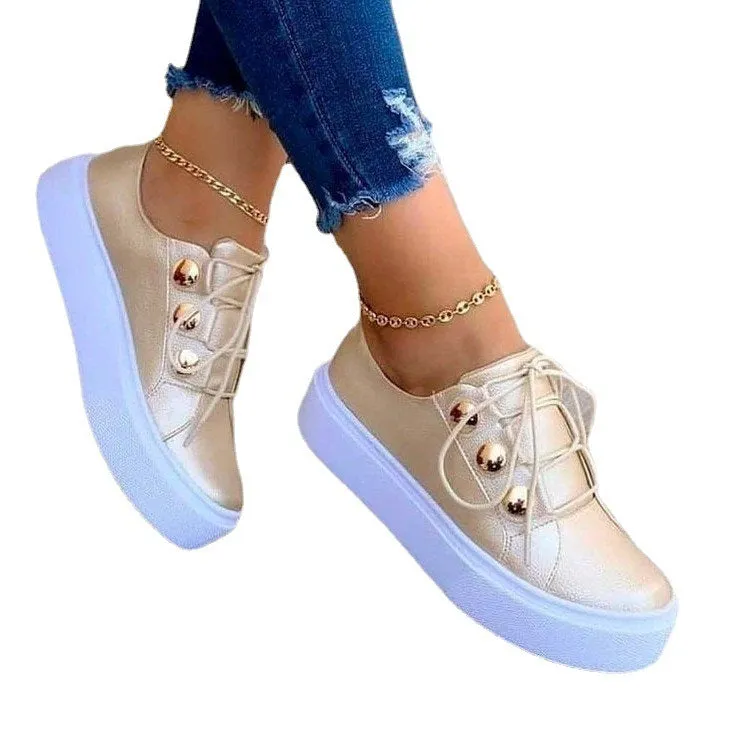 Jenny  Schnrsenkel-Flachschuhe mit Nieten fr Damen