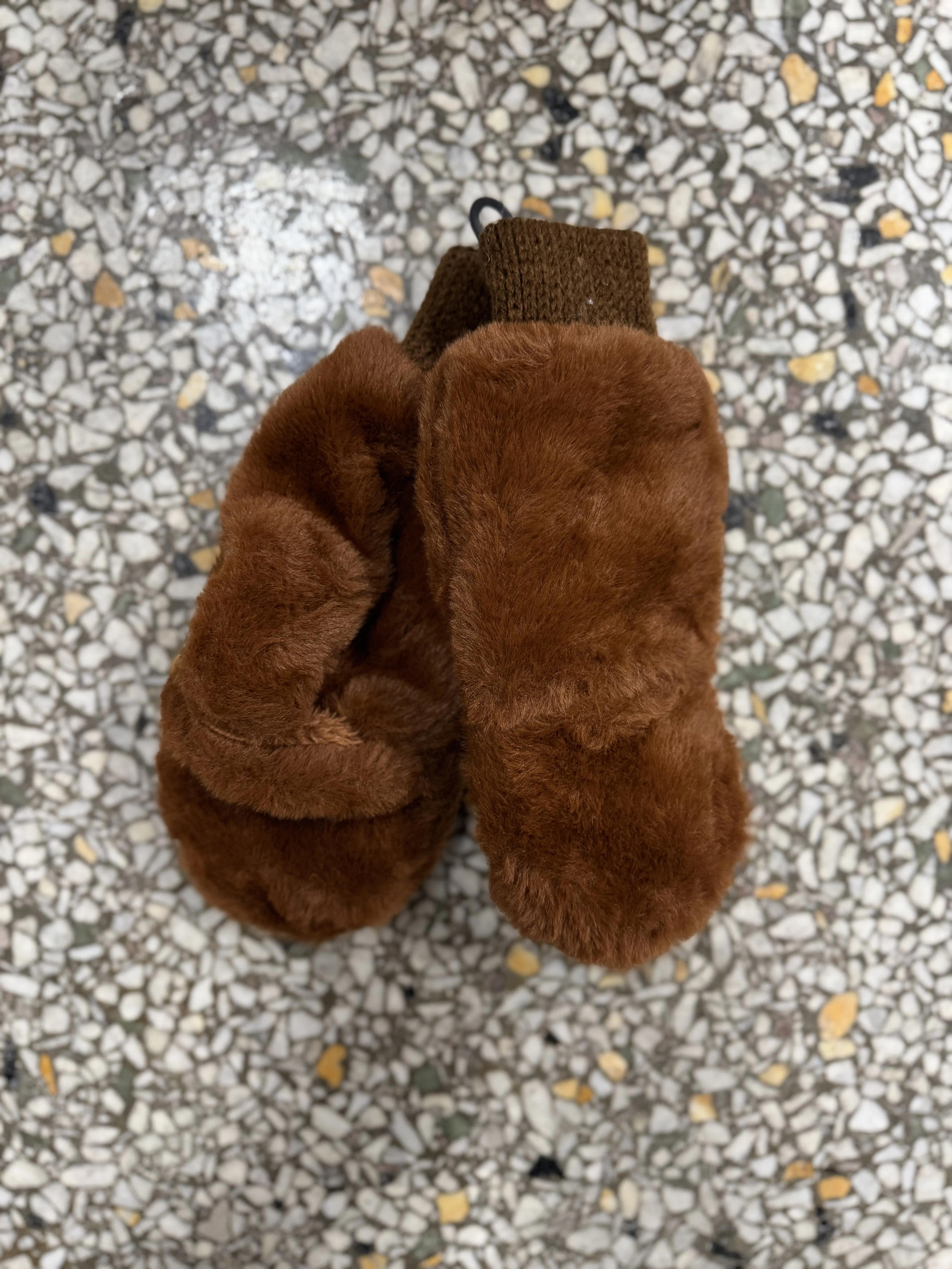 Solid Faux Fur Mittens