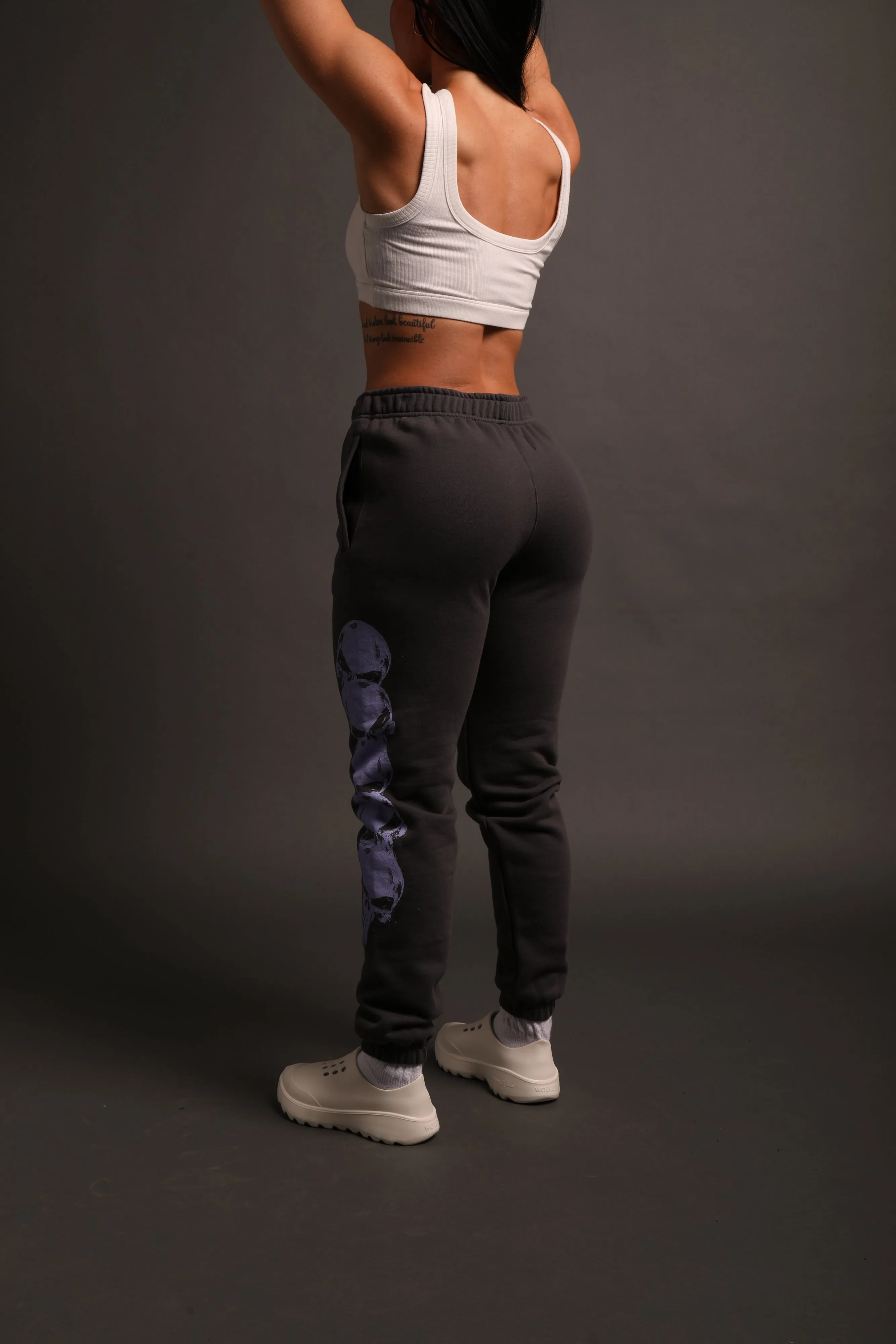 Vigilante She Post Lounge Sweats in Castle Gray